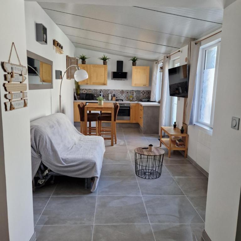 Maisonnette à 350m de la plage - Apartment mit 1 Schlafzimmer - 6