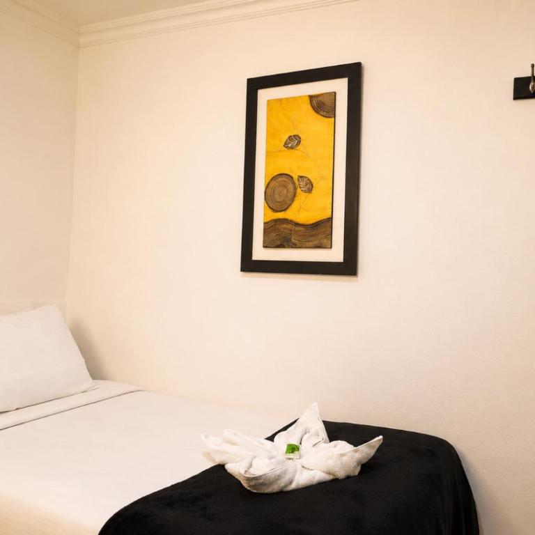 Casa Hotel Estancia Bogota - Habitación Individual Deluxe - 4