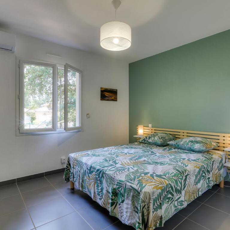 Maison 6 personnes climatisée, Jaccuzzi, à 5 m des plages et du port - Villa 3 Chambres - 13