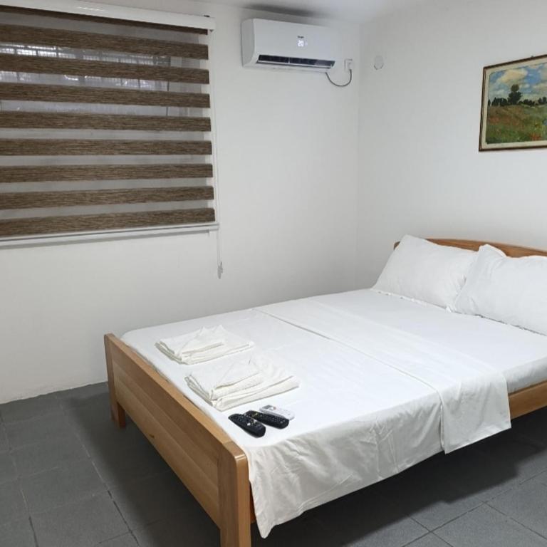 Little Bay One-Souterrain studio - Apartman sa 1 Spavaćom Sobom - 1