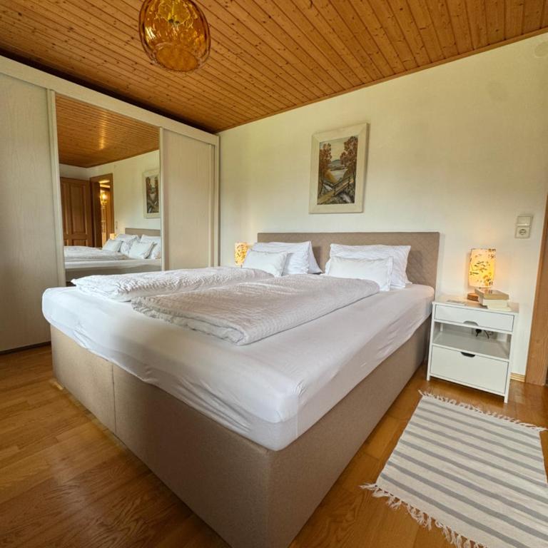 Ferienwohnungen Familie Leitgeb - Appartamento con 2 Camere da Letto e Vista Lago - 9