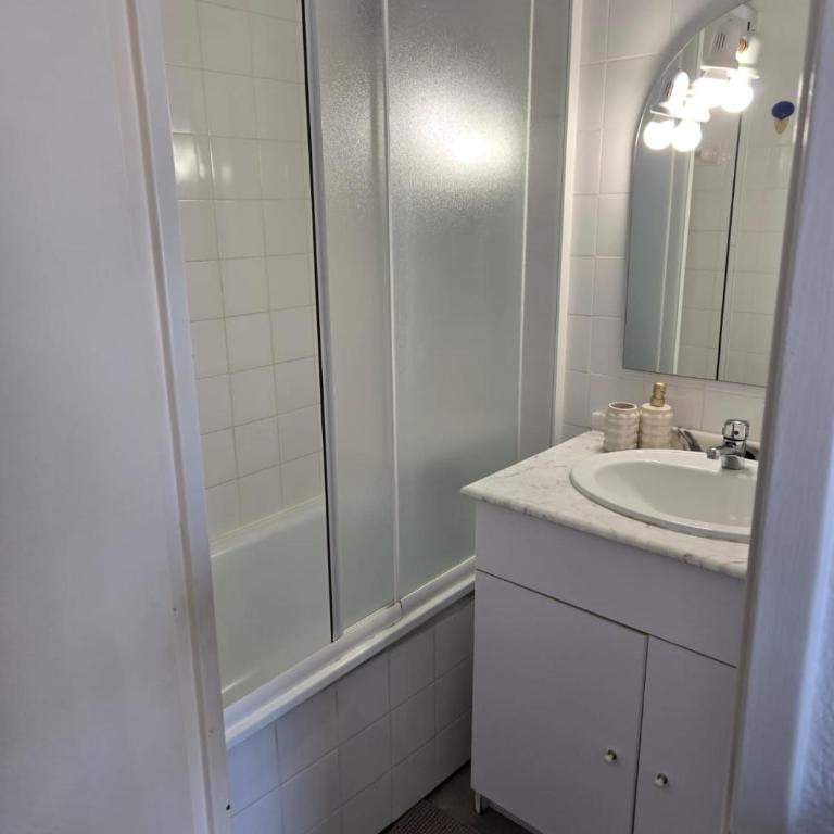 Charmante Studio Lucie - Two-Bedroom Apartment - 11