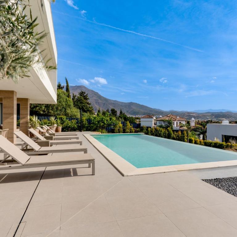 Golf & Seaview Villa with Heated Private Pool - Villa - 35