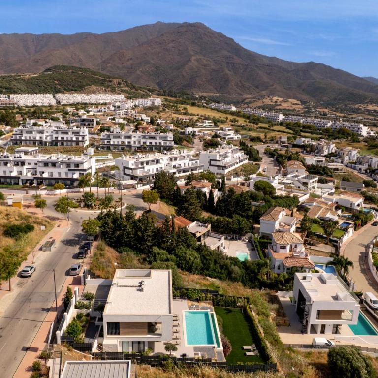 Golf & Seaview Villa with Heated Private Pool - Villa - 44