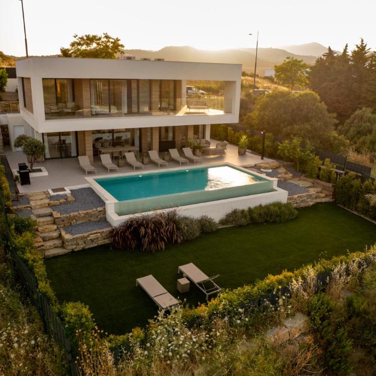 Golf & Seaview Villa with Heated Private Pool - Villa - 1