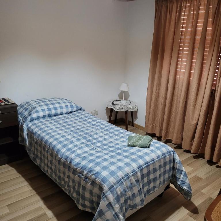Furnished apartment 3 bedrooms downtown Neuquén - Three-Bedroom Apartment - 5
