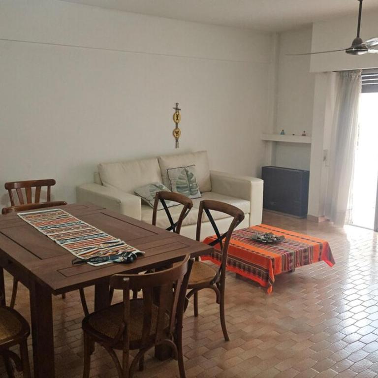 Furnished apartment 3 bedrooms downtown Neuquén - Three-Bedroom Apartment - 12