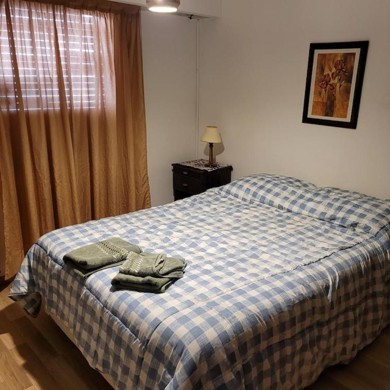 Furnished apartment 3 bedrooms downtown Neuquén - Three-Bedroom Apartment - 13