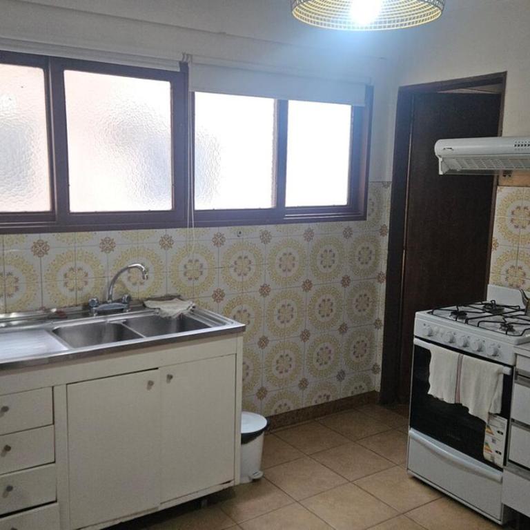 Furnished apartment 3 bedrooms downtown Neuquén - Three-Bedroom Apartment - 14