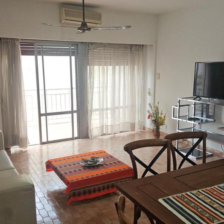 Furnished apartment 3 bedrooms downtown Neuquén - Three-Bedroom Apartment - 16