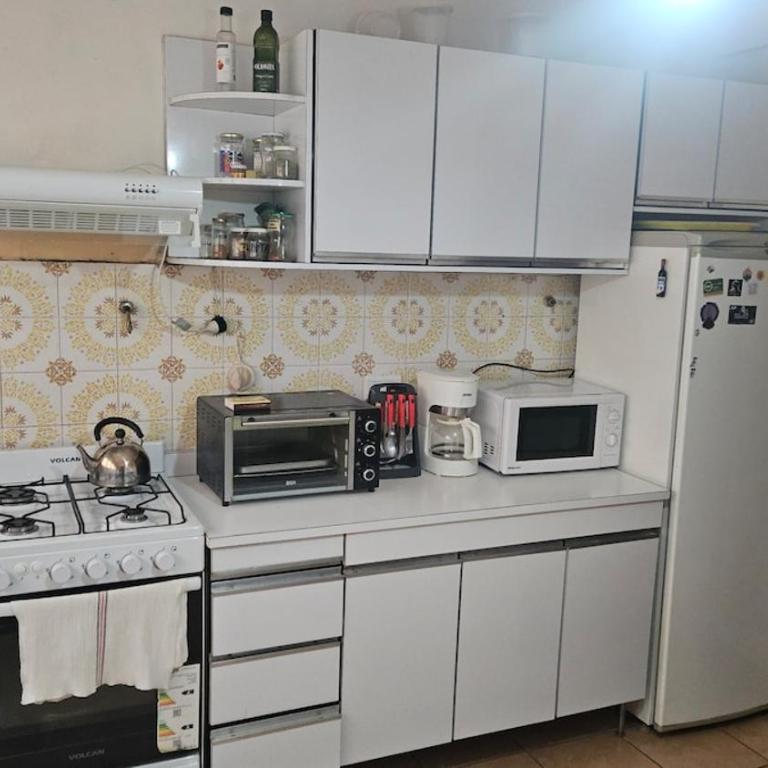 Furnished apartment 3 bedrooms downtown Neuquén - Three-Bedroom Apartment - 20