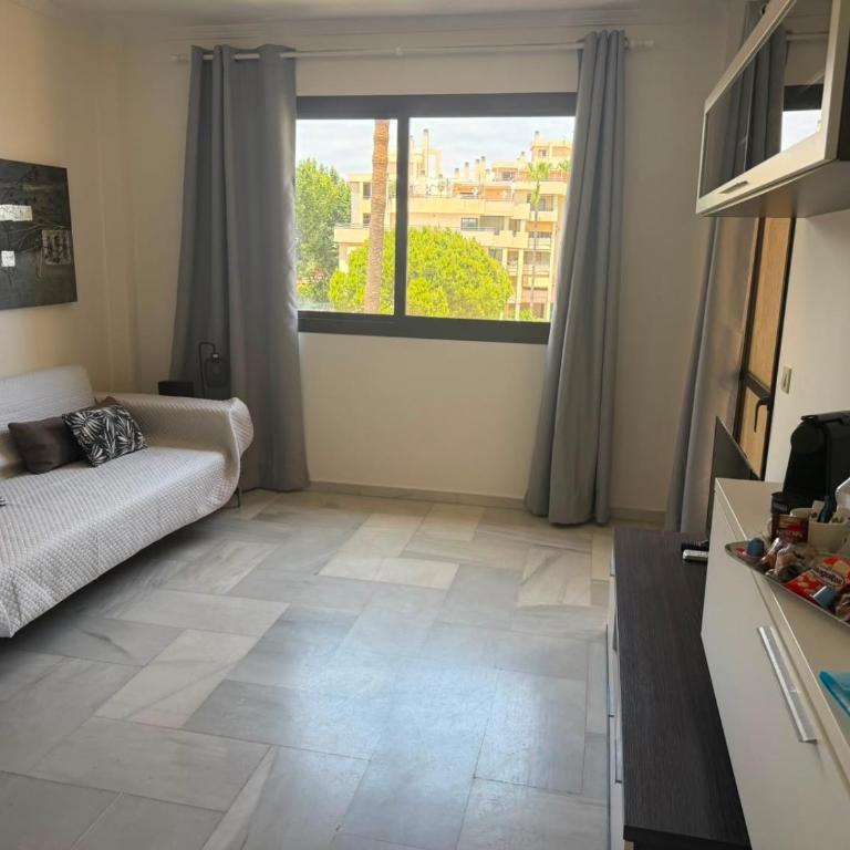 Primera Linea del Mar - Acceso Directo Playa Carihuela -By Budha Apartments - Apartment mit 1 Schlafzimmer - 8