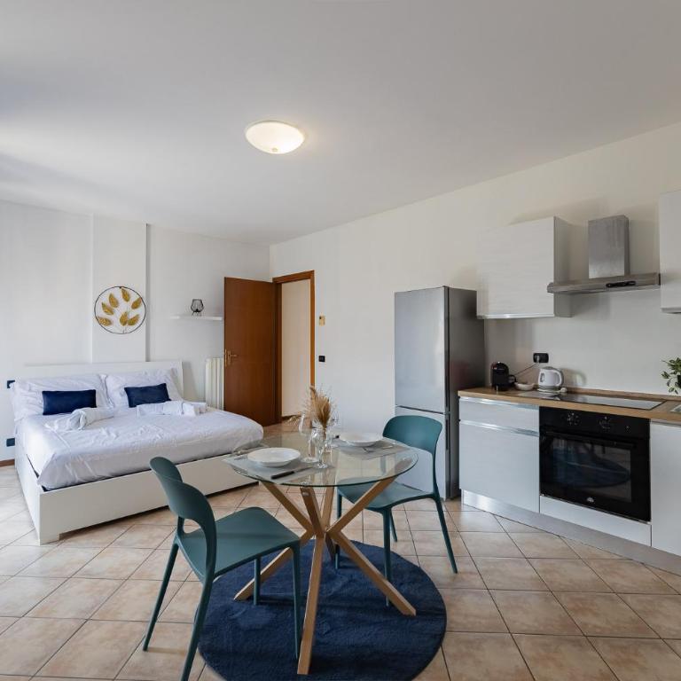 Adriano Apartment - One-Bedroom Apartment - 8