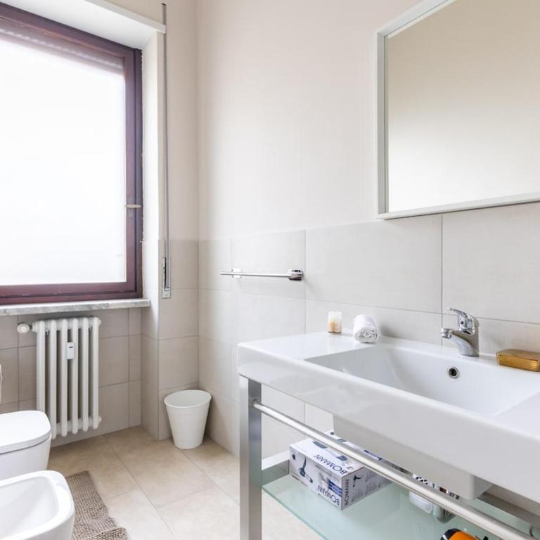- Duomo Porta Venezia - Luxury 3 BR 3 Balconies - Appartamento con 1 Camera da Letto - 18