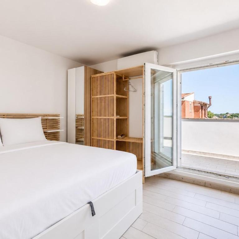 Apartment with a view near Ospedale St Pietro - Appartamento con 1 Camera da Letto - 1