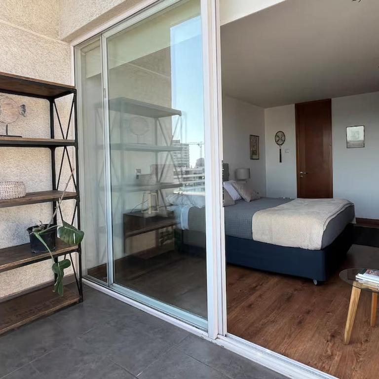 Luminoso departamento en excelente ubicación - Two-Bedroom Apartment - 21