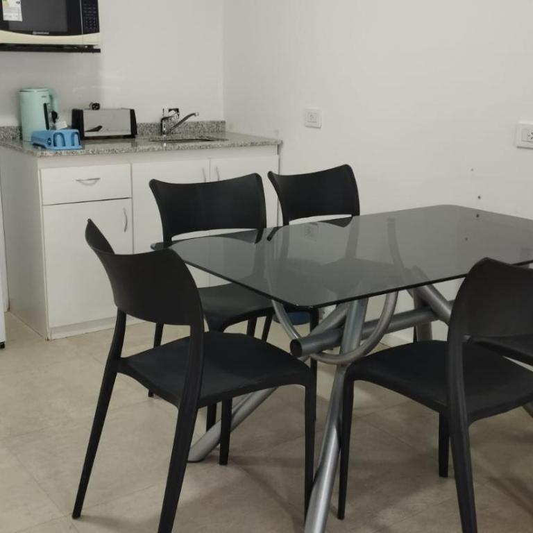 Frente a Termas - Apartamento de 1 dormitorio con balcón - 3