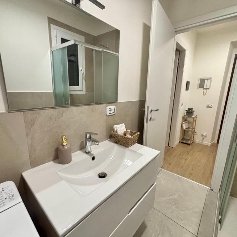 Sky House Sant'Orsola - Appartamento con 1 Camera da Letto - 5