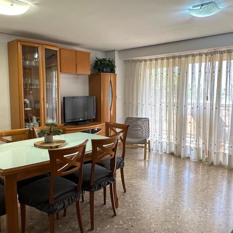 Ap BERMUDAS GANDIA - Solo familias - Apartamento Deluxe de 3 dormitorios - 8
