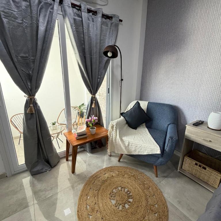 Pet House - One-Bedroom Apartment - 7