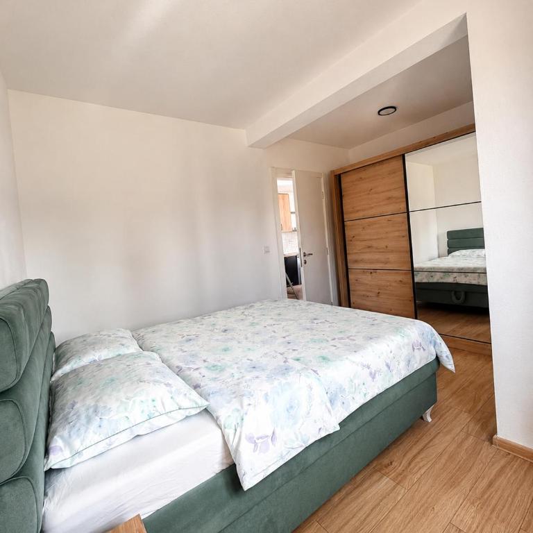 Ilidža Park Apartments - Deluks Apartman s 1 Spavaćom Sobom i Pogledom na Vrt - 4