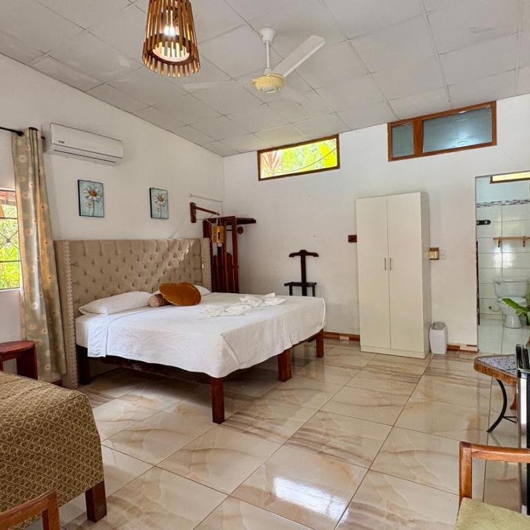 Villa Jennifer - Deluxe Triple Room - 1