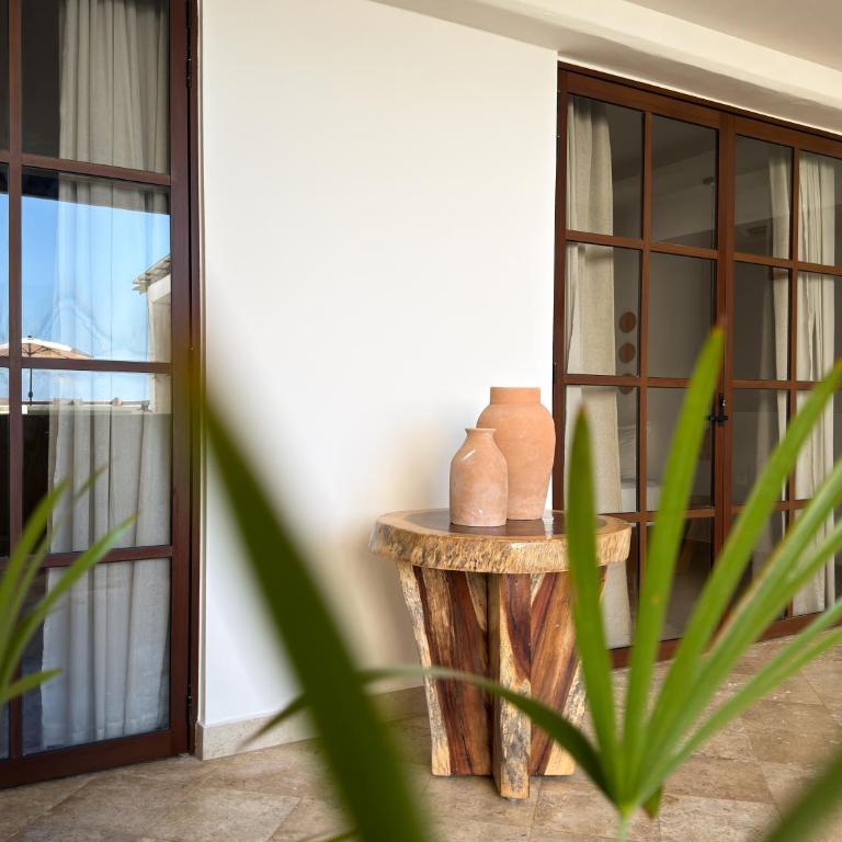 La Palma Beachfront Hotel Boutique - Suite Junior con vistas a la piscina - 4
