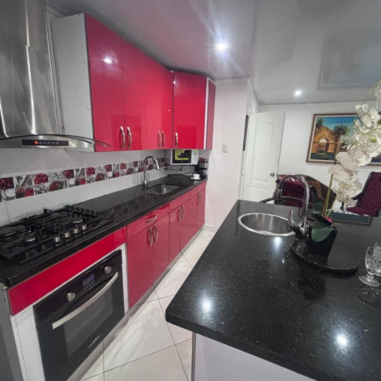 VIP 102 apartament - Two-Bedroom Apartment with Terrace - 3