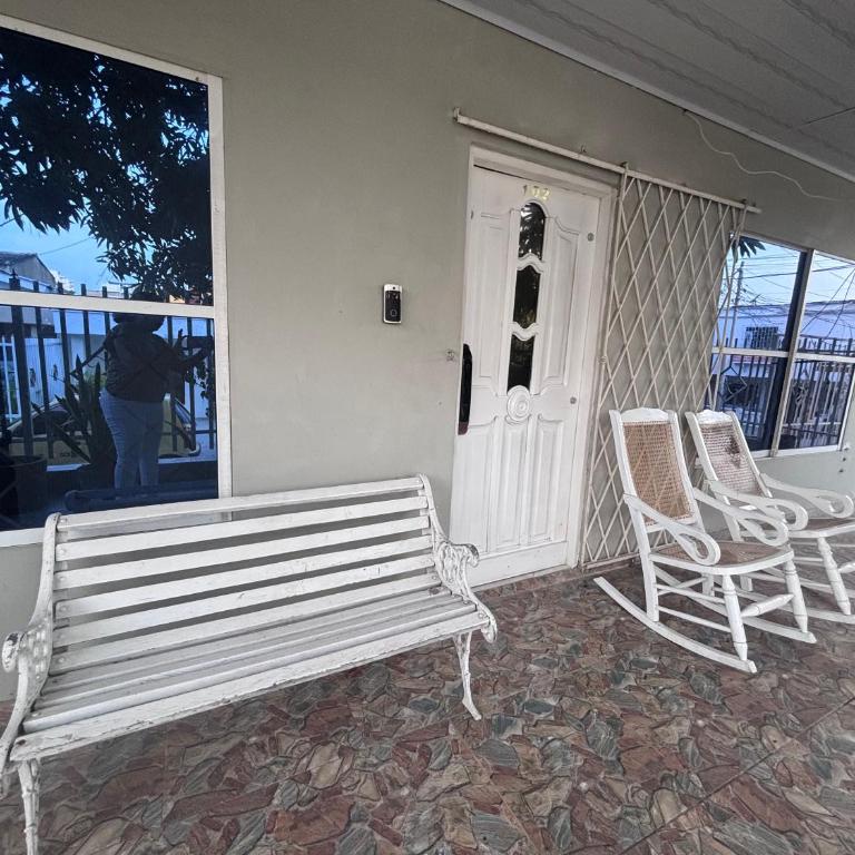 VIP 102 apartament - Two-Bedroom Apartment with Terrace - 6