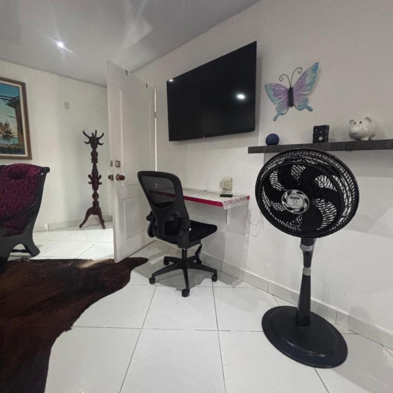 VIP 102 apartament - Two-Bedroom Apartment with Terrace - 25
