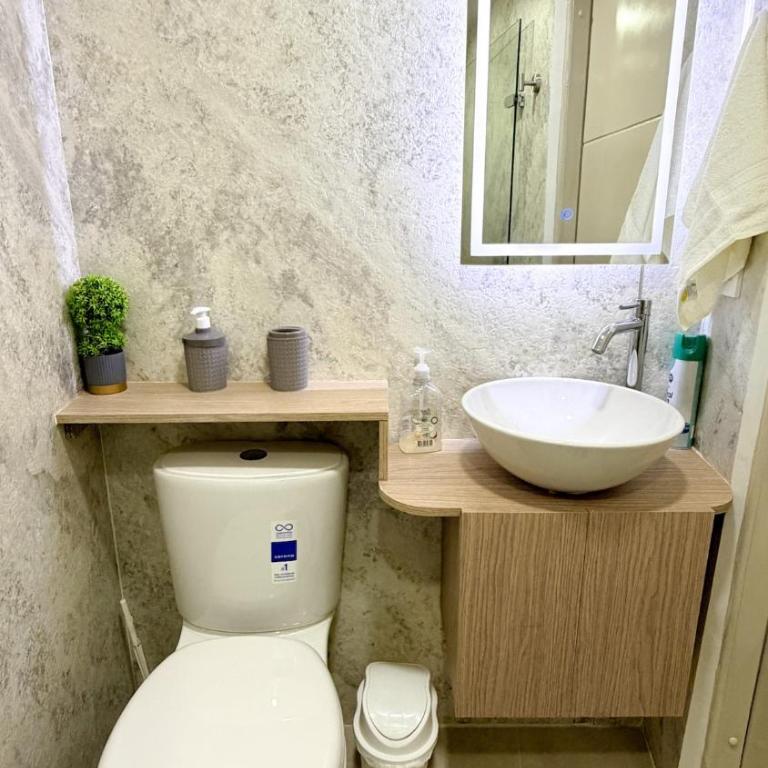 Apto frente al mar - Piso 10 - Piscina - El Laguito - One-Bedroom Apartment - 9