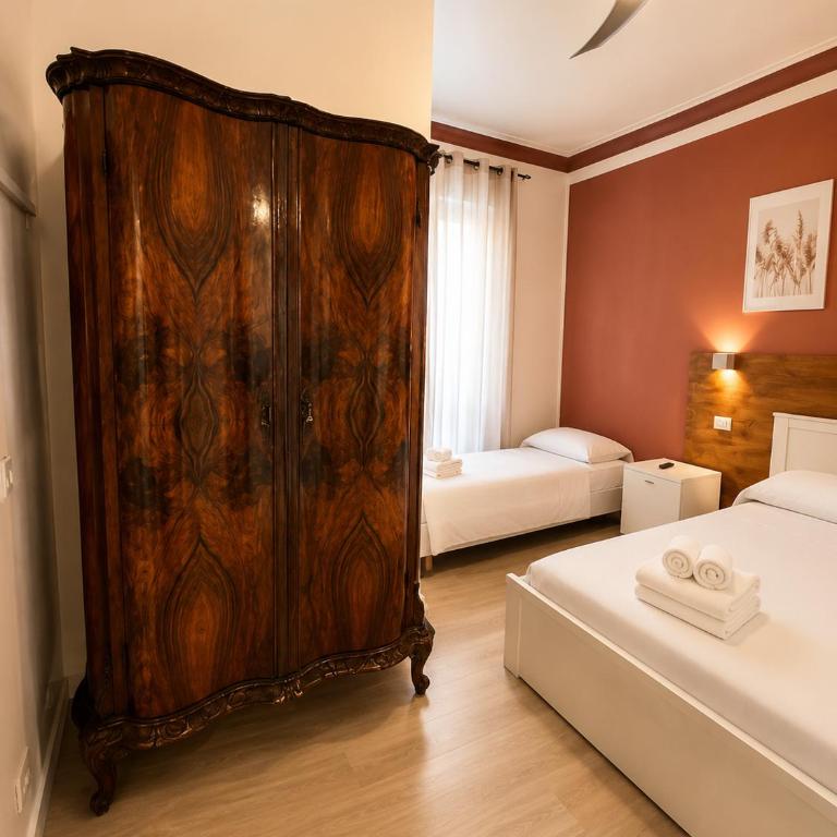 Novaroma by Local Domus - Triple Room with Private Bathroom - 3