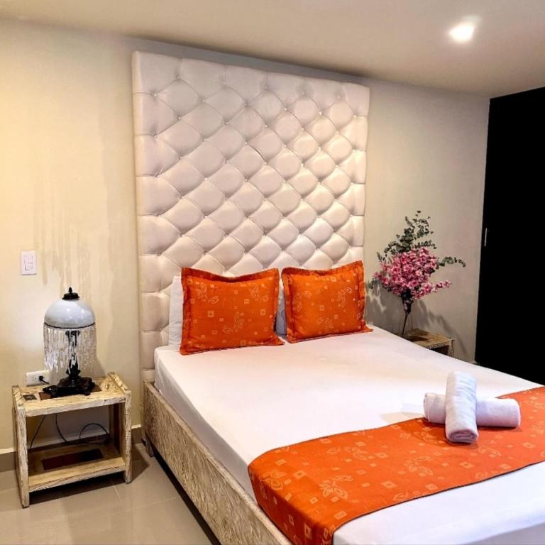 Hotel Plaza Garibaldi - Deluxe Queen Room - 10