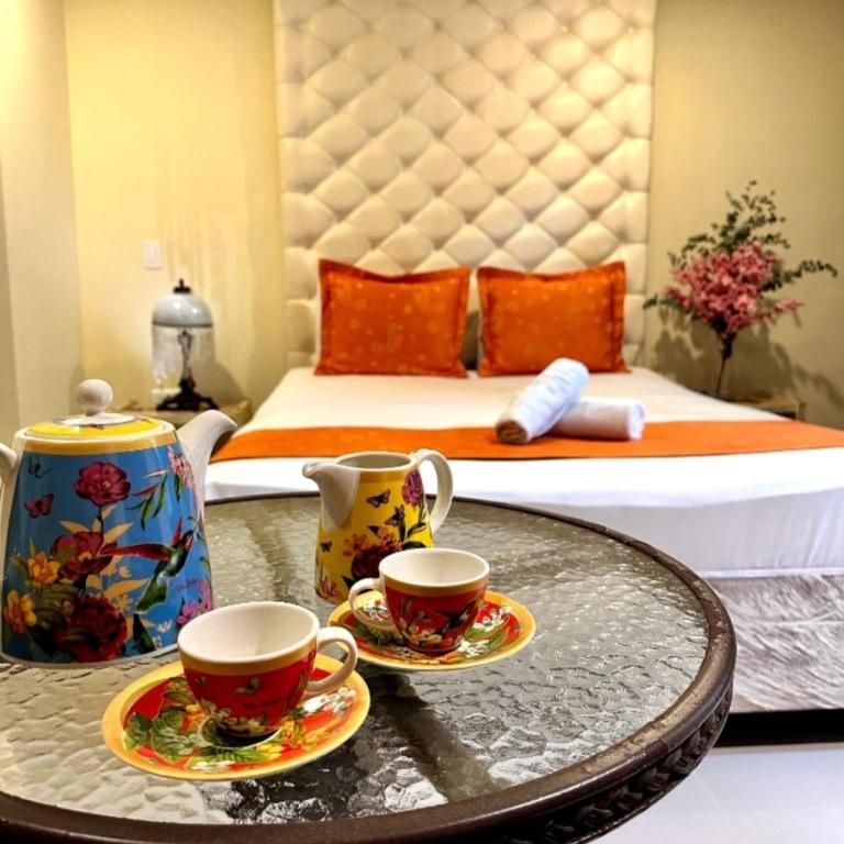 Hotel Plaza Garibaldi - Deluxe Queen Room - 11