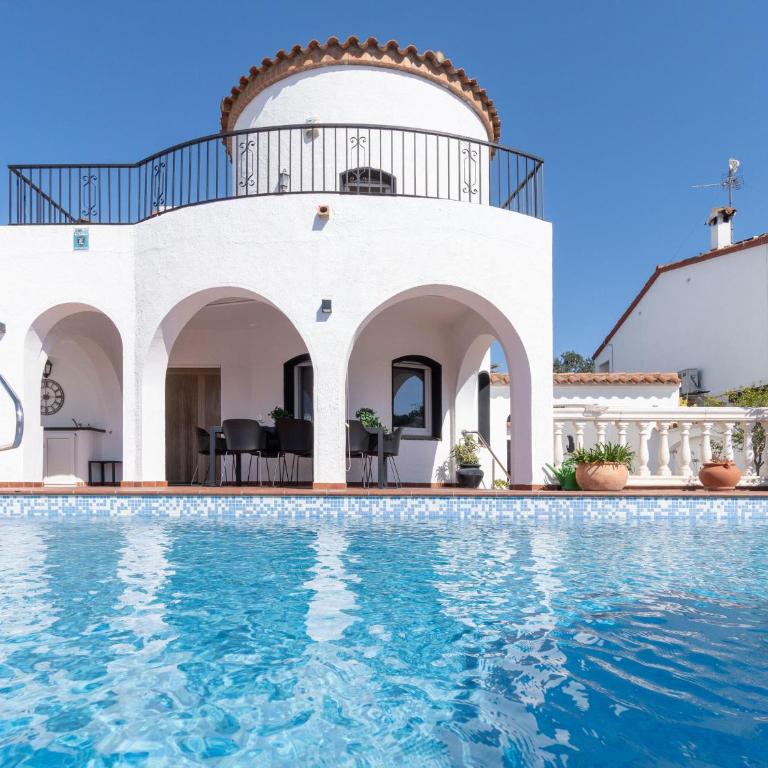 Encantadora Casa con Amarra y Piscina Privada - HISP-288-70 - Villa - 15
