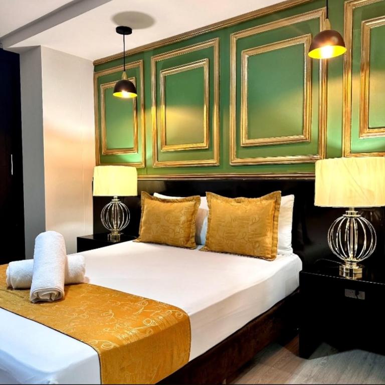 Hotel Plaza Garibaldi - Queen Room with Balcony - 28