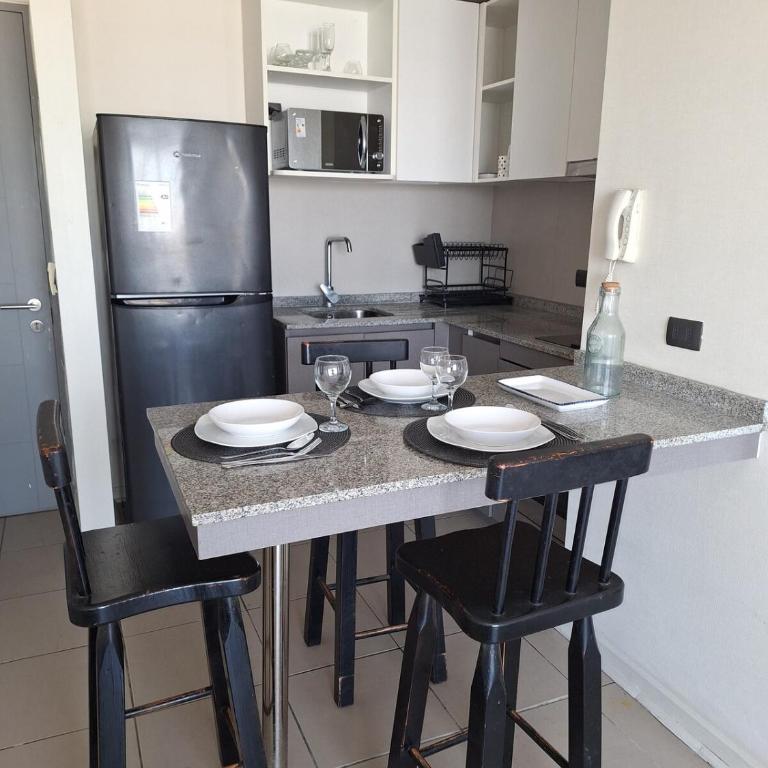 Full Equipado Céntrico, Metro Ecuador, WiFi gratis - Two-Bedroom Apartment - 4