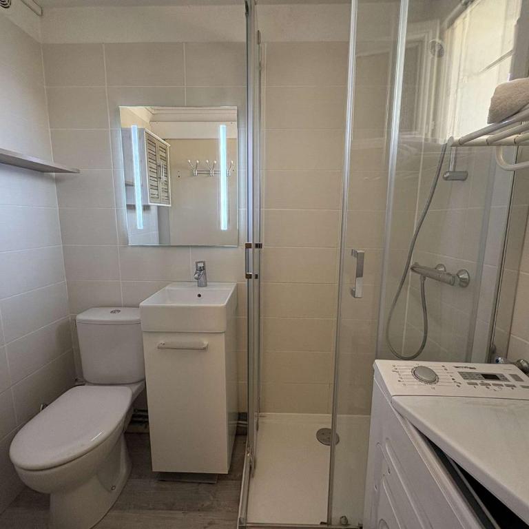 Duplex calme avec climatisation - 4 pers. vue pinède - FR-1-845-39 - Appartement - 6