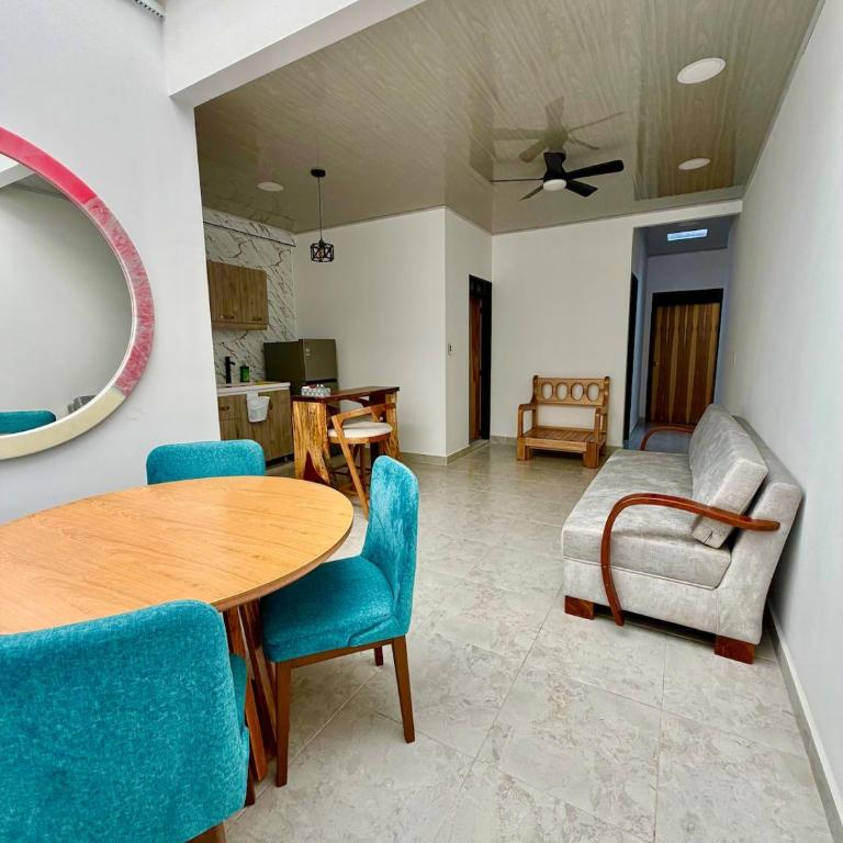 Apartamento nuevo a 2 cuadras de la Basílica - Two-Bedroom Apartment - 3
