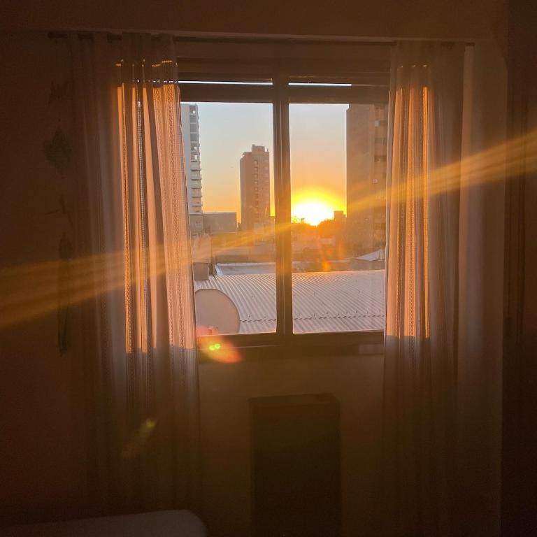 Departamento en el centro de Rio IV CON cochera - Apartamento de 1 dormitorio - 32