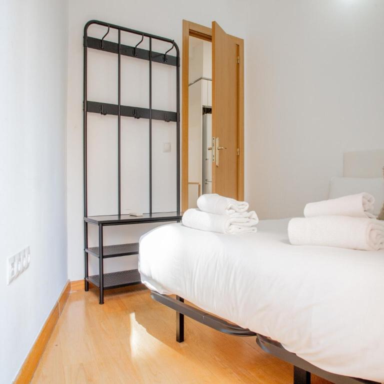 8-Guest Malasana Central Suite - Apartment mit 3 Schlafzimmern - 7