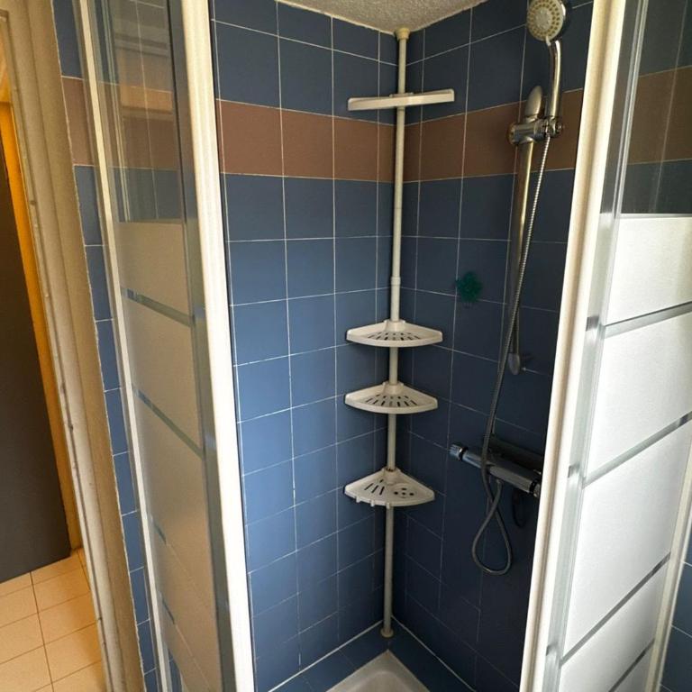 Pavillon vacances 4 pers., parking, clim, proche plage - FR-1-732-28 - Maison de Vacances - 17