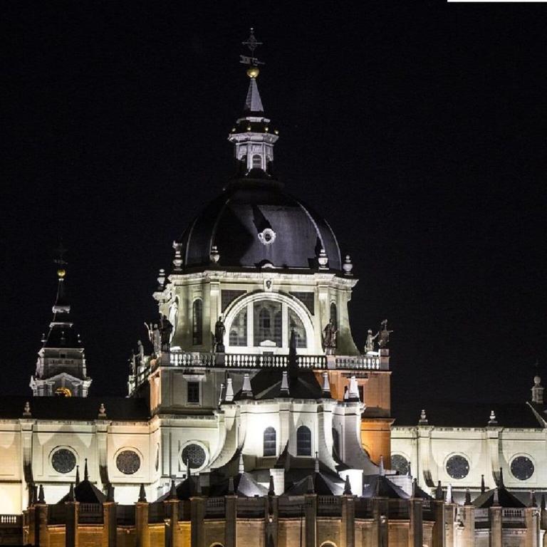 Madrid Hideaway Near Museums - Apartamento de 2 dormitorios - 24