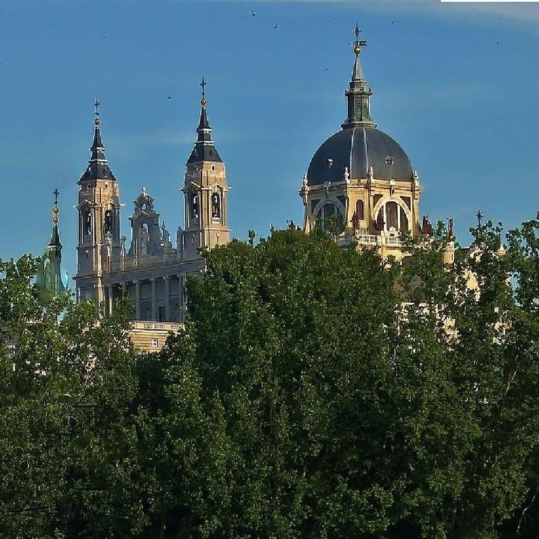 Madrid Hideaway Near Museums - Apartamento de 2 dormitorios - 23