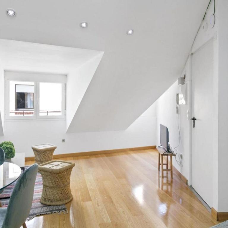 Madrid Hideaway Near Museums - Apartamento de 2 dormitorios - 11