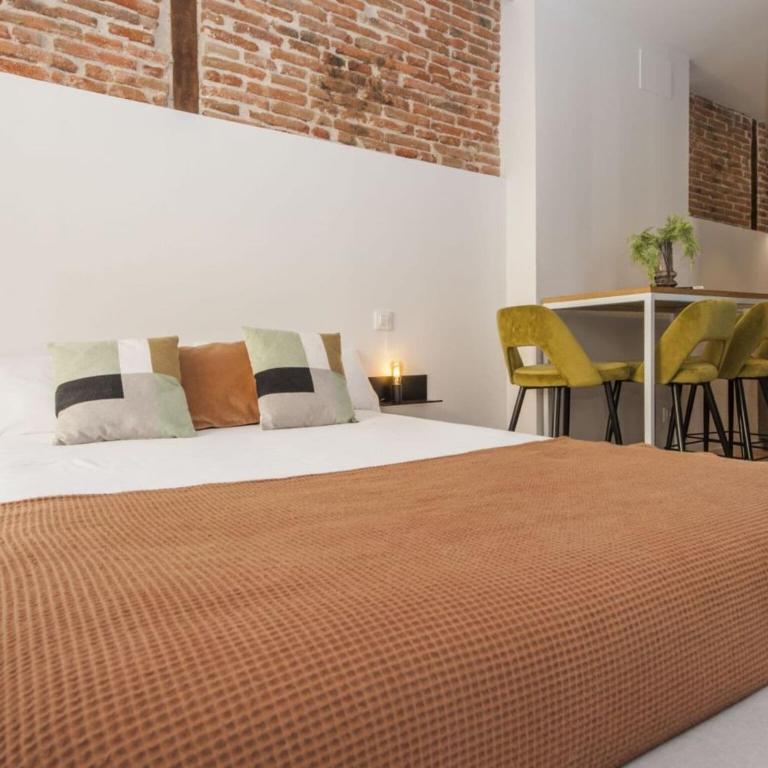 3-Guest Oasis with Scenic Terrace - Casa de vacaciones de 1 dormitorio - 2