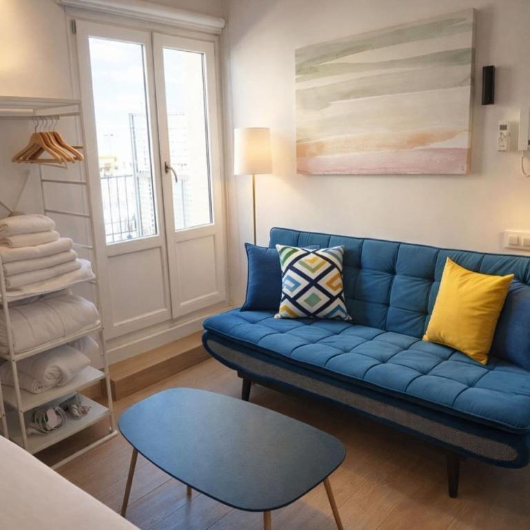 3-Guest Oasis with Scenic Terrace - Casa de vacaciones de 1 dormitorio - 8