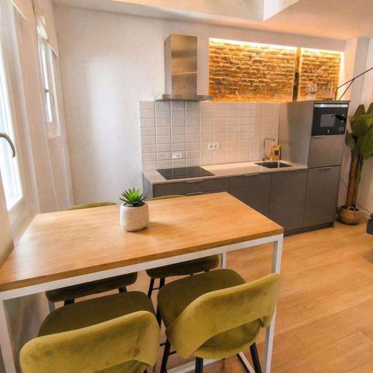 Stay Near El Rastro for 4 - Maison de Vacances 1 Chambre - 4