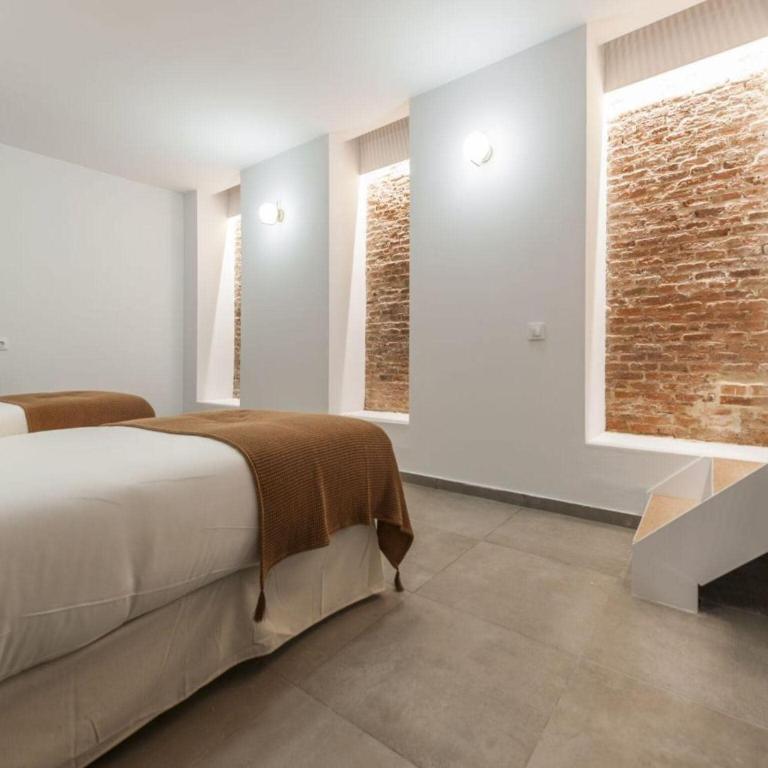 Bright Group Haven with Elevator - Apartamento de 2 dormitorios - 15