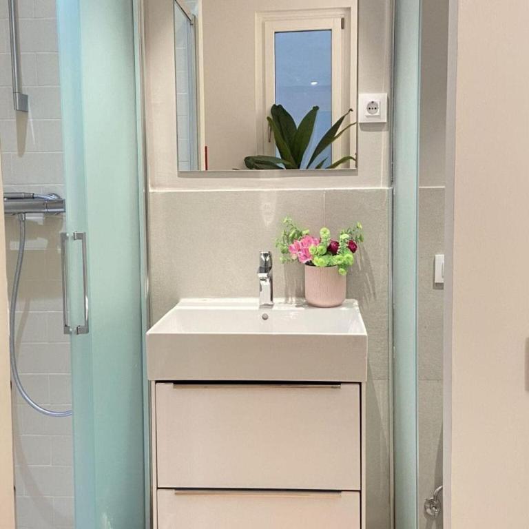 Madrid stay with Parking - Apartamento de 1 dormitorio - 8
